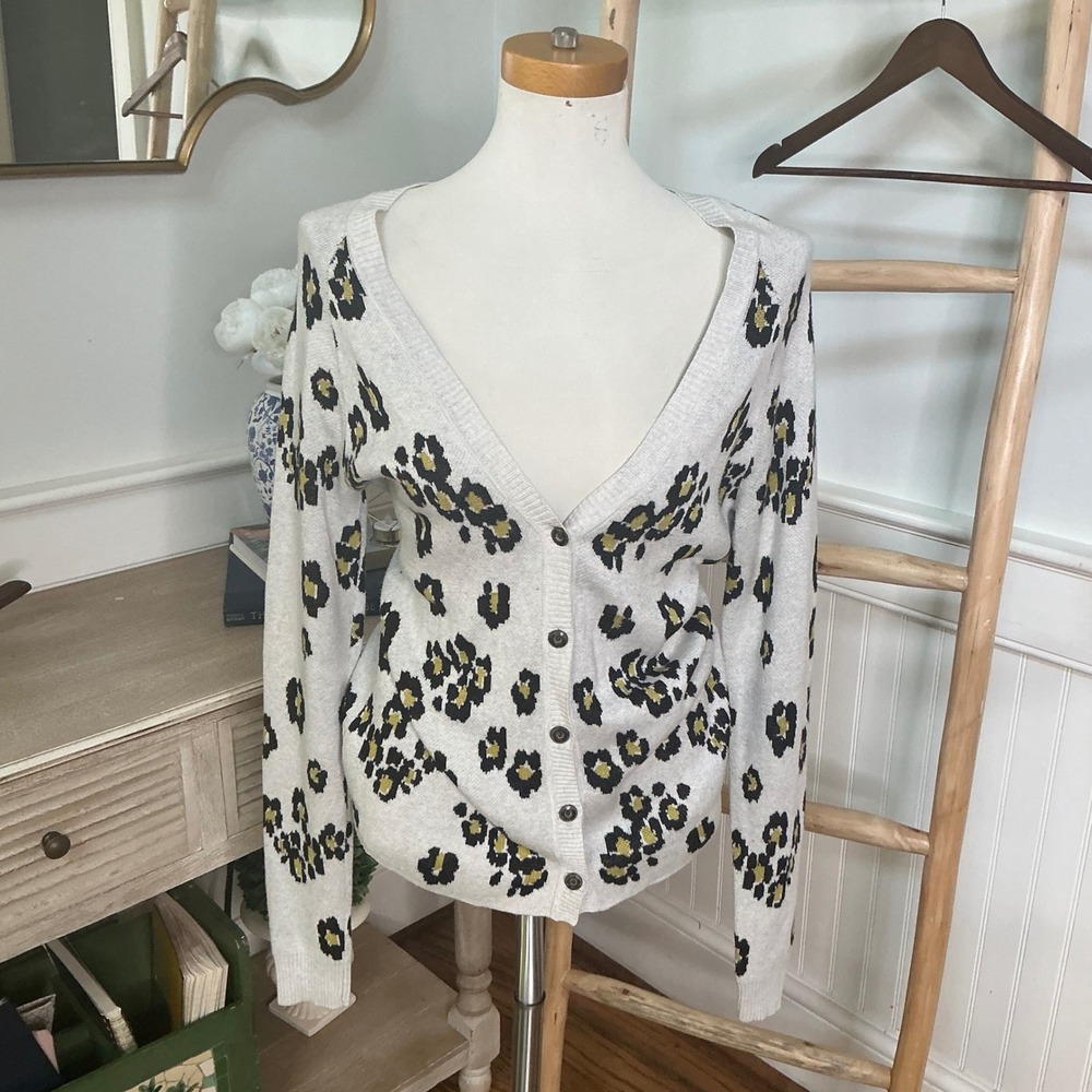 Cabi Women Leopard Print V-Neck Button Front Cardigan Sweater Gray Yellow S